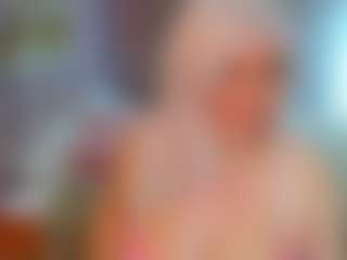 Live cam show with HellaFabel - Blonde Hair on Free Soda