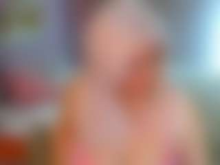 Live cam show with HellaFabel - Cum In Pussy on Soda Cam
