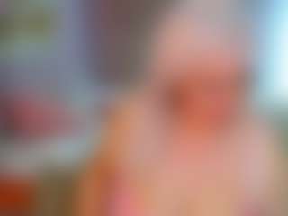 Live cam show with HellaFabel - Blonde Hair on Free Soda