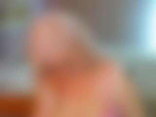 Live cam show with HellaFabel - Lovense MILF on CamwithHer