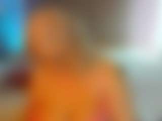 HellaFabel MILF webcam performer live streaming
