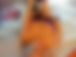 Live cam show with HellaFabel - Toys on Camiplay Live