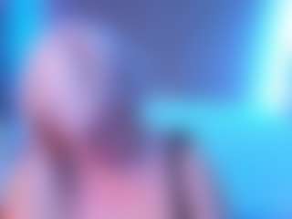 Live cam show with HellaFabel - Gamer Mature on sexytreat.net