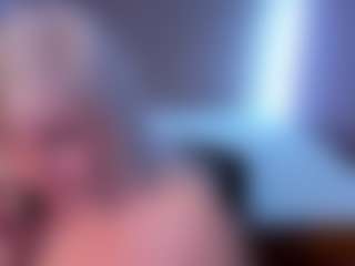 HellaFabel's Live Sex Cam Show