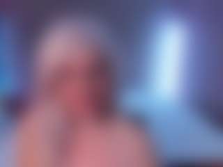 Live cam show with HellaFabel - Twerk on Camsoda