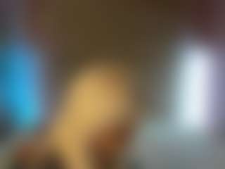 Live cam show with HellaFabel - Blonde Hair Dildo on Camming Site
