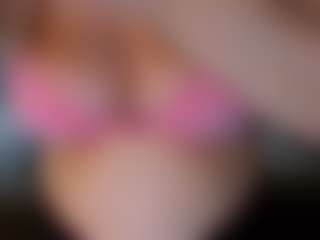 Live cam show with HellaFabel - Granny Big Tits on sexylive.show