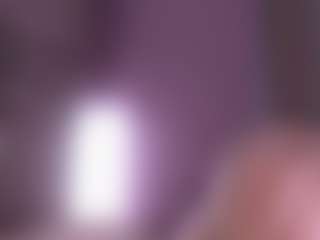 HellaFabel MILF webcam performer live streaming