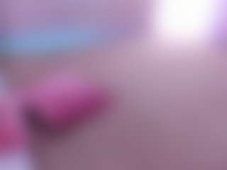 Live cam show with HellaFabel - Upskirt on fapnchat