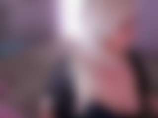 Live cam show with HellaFabel - Fetish MILF on StripNow