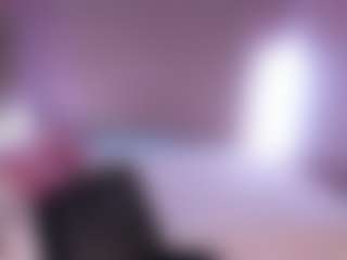 Live cam show with HellaFabel - Flashing on Camsoda