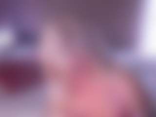 Live cam show with HellaFabel - Green Eyes on Cam Slut