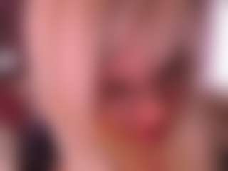 Live cam show with HellaFabel - Lush Mature on Gym Cam Girls
