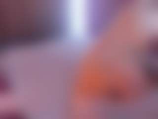 Live cam show with HellaFabel - Fetish MILF on Camsoda