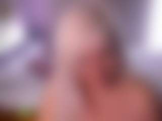 Live cam show with HellaFabel - Cum In Pussy on sexylive.show