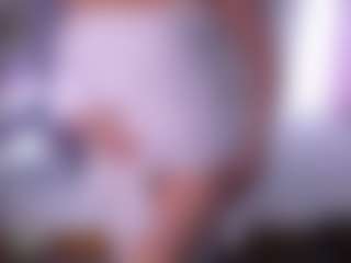 Live cam show with HellaFabel - Spanks on Dolls Live