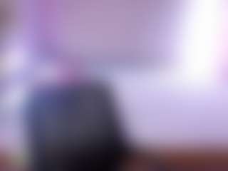 Live cam show with HellaFabel - Striptease on Milfs Live