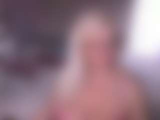Live cam show with HellaFabel - Middle Aged on Camsoda