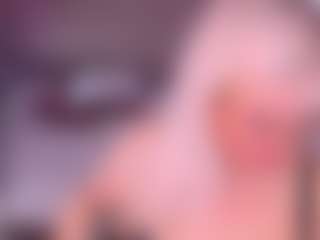 HellaFabel MILF webcam performer live streaming