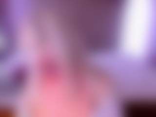 Live cam show with HellaFabel - Upskirt on CamClone
