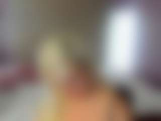 Live cam show with HellaFabel - Moaning on Camsoda Late Night
