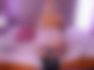 Live cam show with HellaFabel - Trimmed Granny on Camsoda