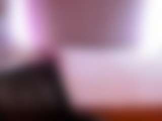 Live cam show with HellaFabel - Blonde Hair Middle Aged on Camsoda