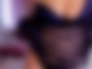 Live cam show with HellaFabel - Blonde Hair on Camiplay Live