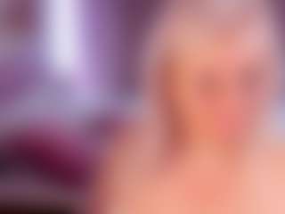 Live cam show with HellaFabel - Lovense Middle Aged on Gym Cam Girls