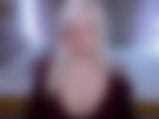 Live cam show with HellaFabel - Mature on Soda Cam