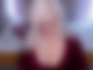 Live cam show with HellaFabel - Granny on madthumbs