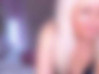 HellaFabel MILF webcam performer live streaming