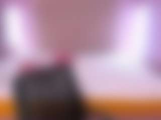Live cam show with HellaFabel - Average on https://playwithruby.com