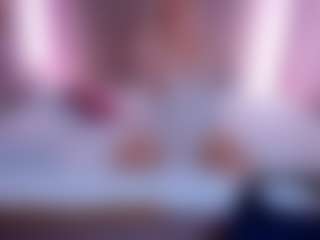 Live cam show with HellaFabel - Upskirt on Hubzter Live