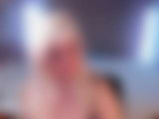 Live cam show with HellaFabel - Moaning on parknlotfishbdy