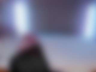 Live cam show with HellaFabel - Blonde Hair Dildo on live18s.com
