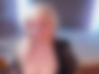 Live cam show with HellaFabel - Moaning on alttransgirls