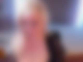 Live cam show with HellaFabel - Spank Mature on infinitiblacc.com