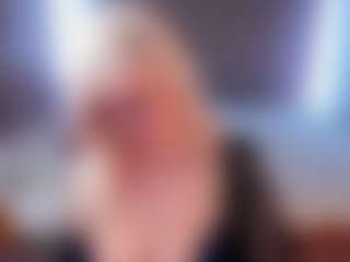 Live cam show with HellaFabel - Spank Mature on instabang