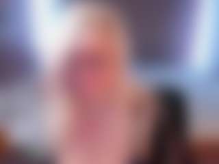Live cam show with HellaFabel - Spank MILF on Instabang