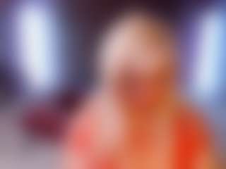 Live cam show with HellaFabel - Interactivetoy Granny on CamwithHer