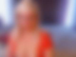 Live cam show with HellaFabel - Shaved Pussy Mature on milfzrlive.com