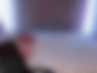 Live cam show with HellaFabel - Spank Mature on SpunkLive