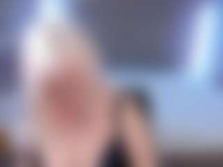 Live cam show with HellaFabel - Spanks on nudelive.tv