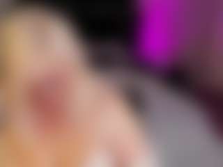 Live cam show with HellaFabel - Twerk on SquirtSoMuch