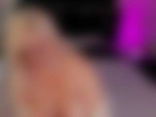 Live cam show with HellaFabel - Lush Mature on Camsoda