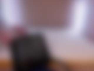 Live cam show with HellaFabel - Granny Blonde Hair on Camiplay Live