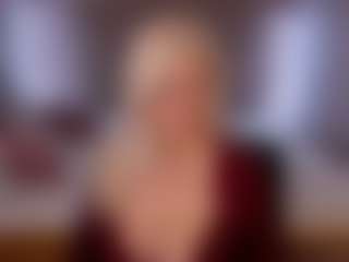 Live cam show with HellaFabel - Striptease MILF on CamwithHer