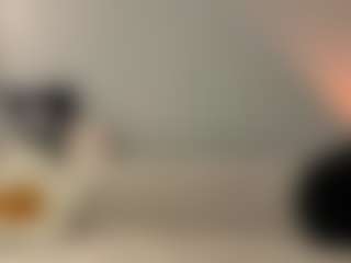 Live cam show with Annie - Joi on luckytryst.com