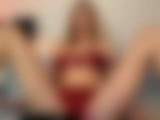 Live cam show with Annie - Joi on Camsoda